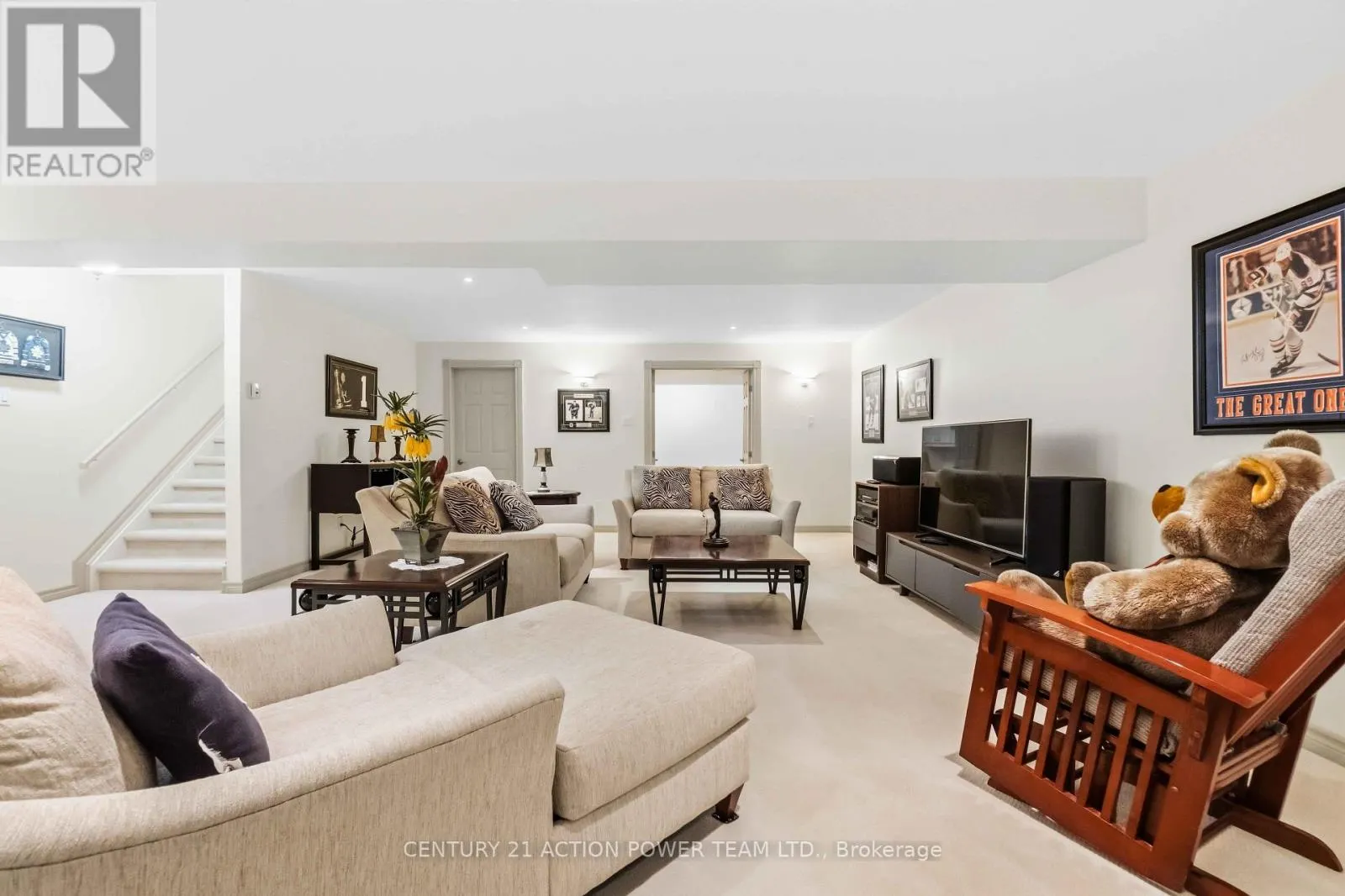 83 BLACKSHIRE CIRCLE