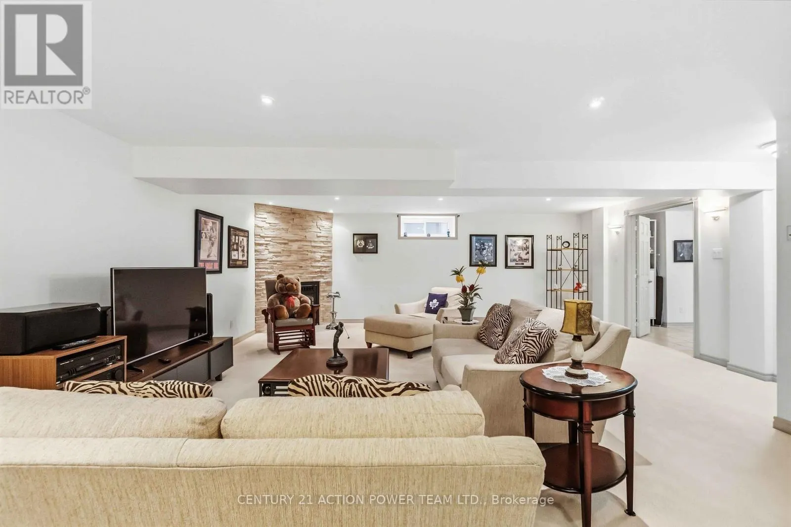 83 BLACKSHIRE CIRCLE