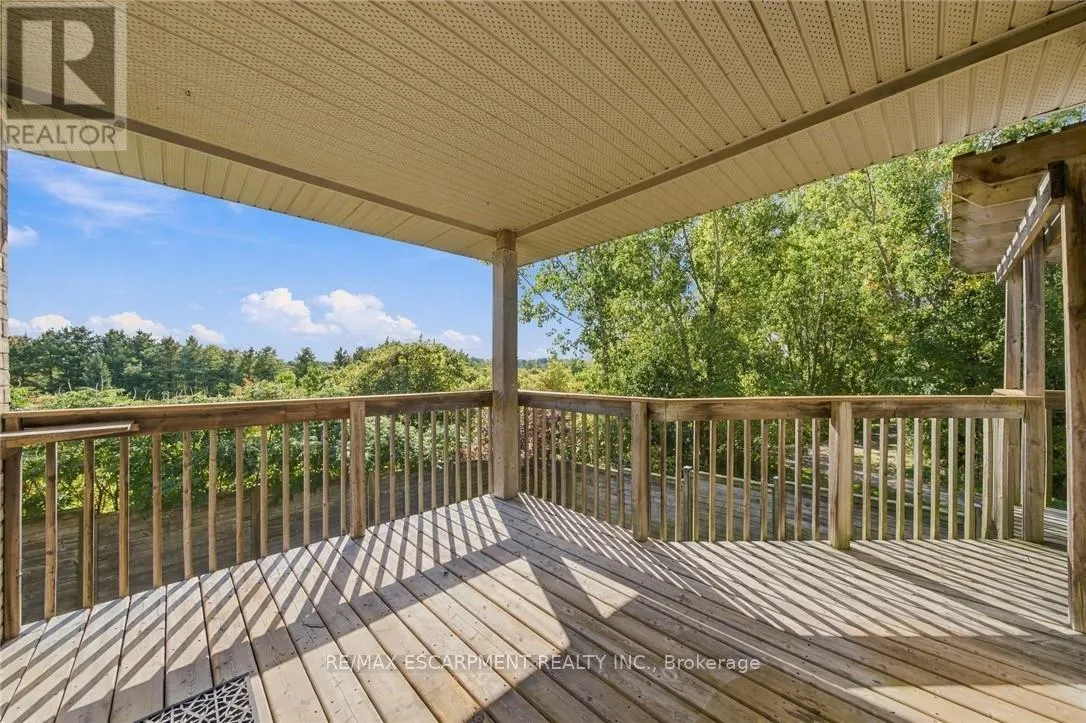 9 - 500 LAKEVIEW DRIVE