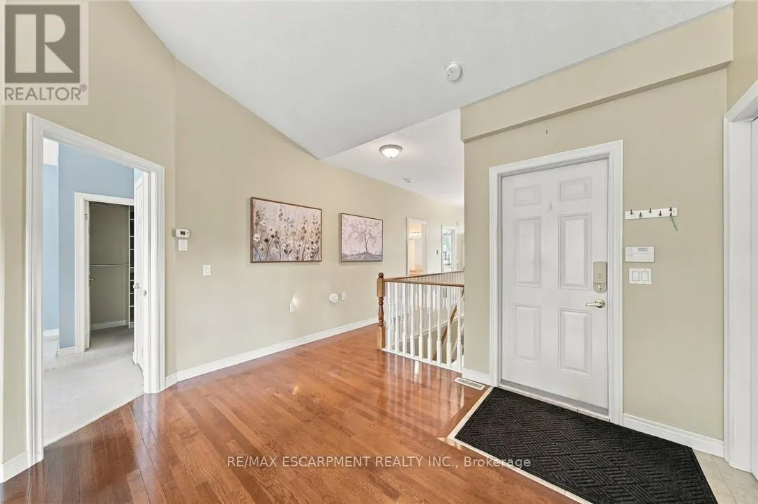 9 - 500 LAKEVIEW DRIVE