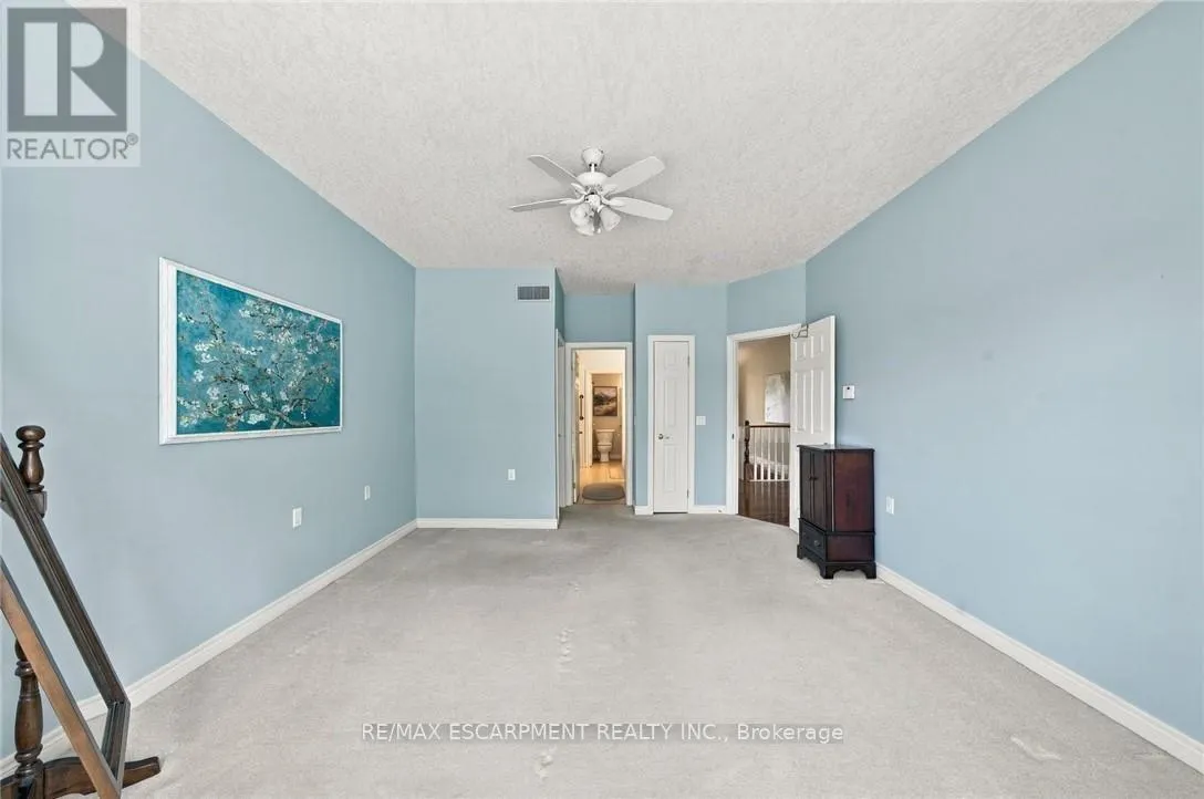 9 - 500 LAKEVIEW DRIVE