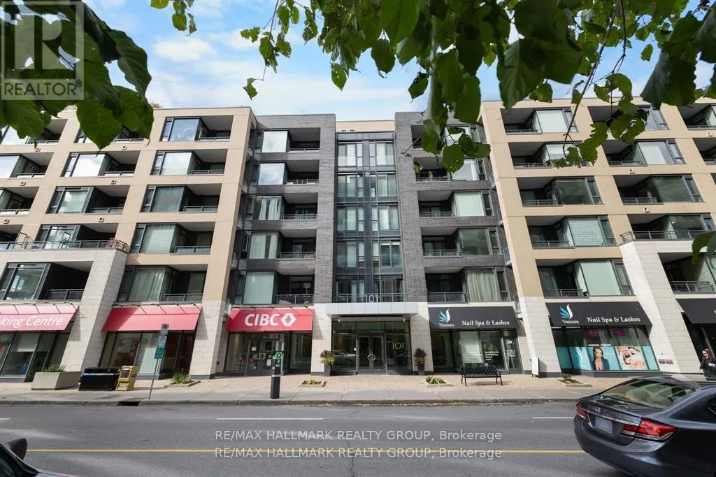 611 - 101 RICHMOND ROAD