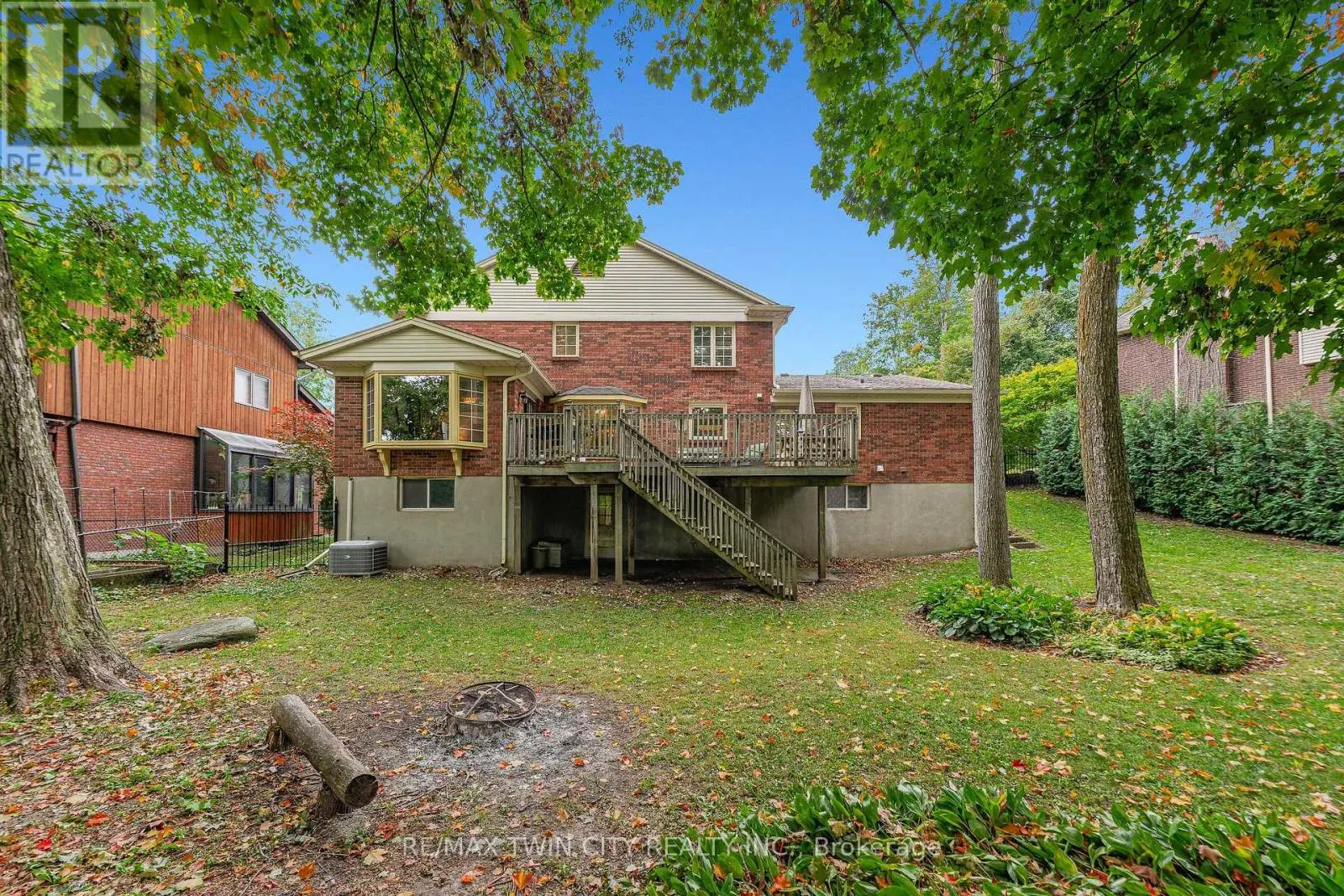 114 FREDERICK BANTING PLACE