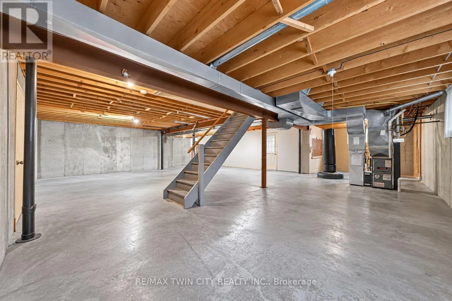 114 FREDERICK BANTING PLACE