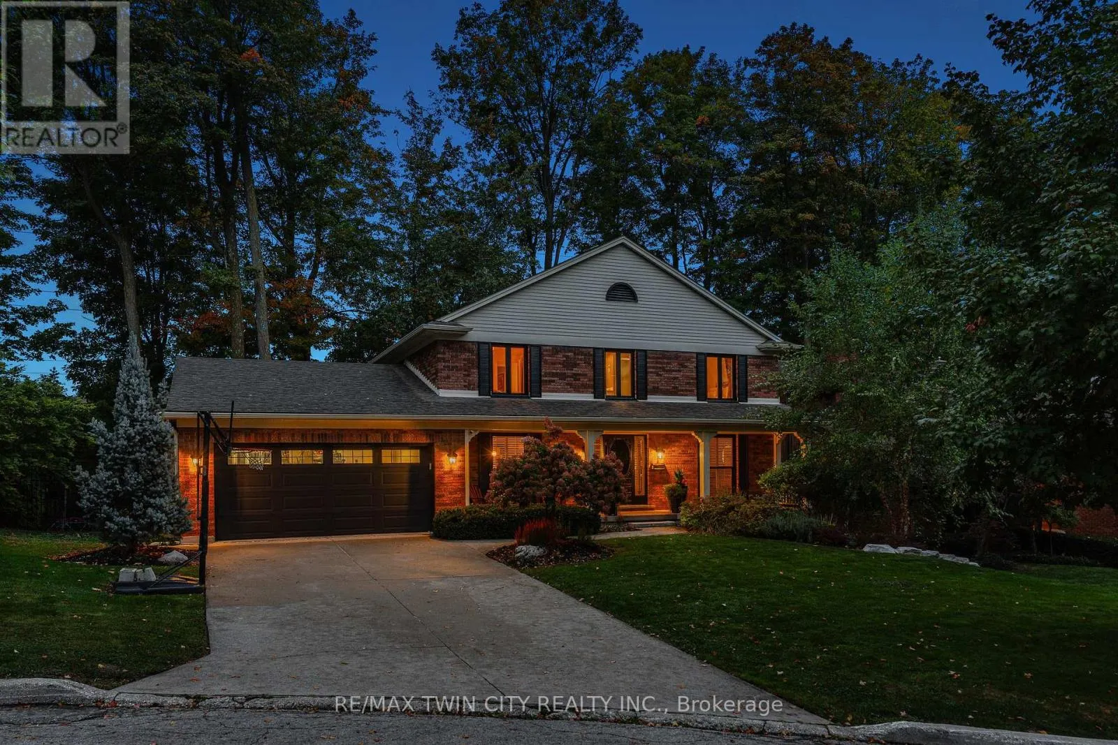 114 FREDERICK BANTING PLACE