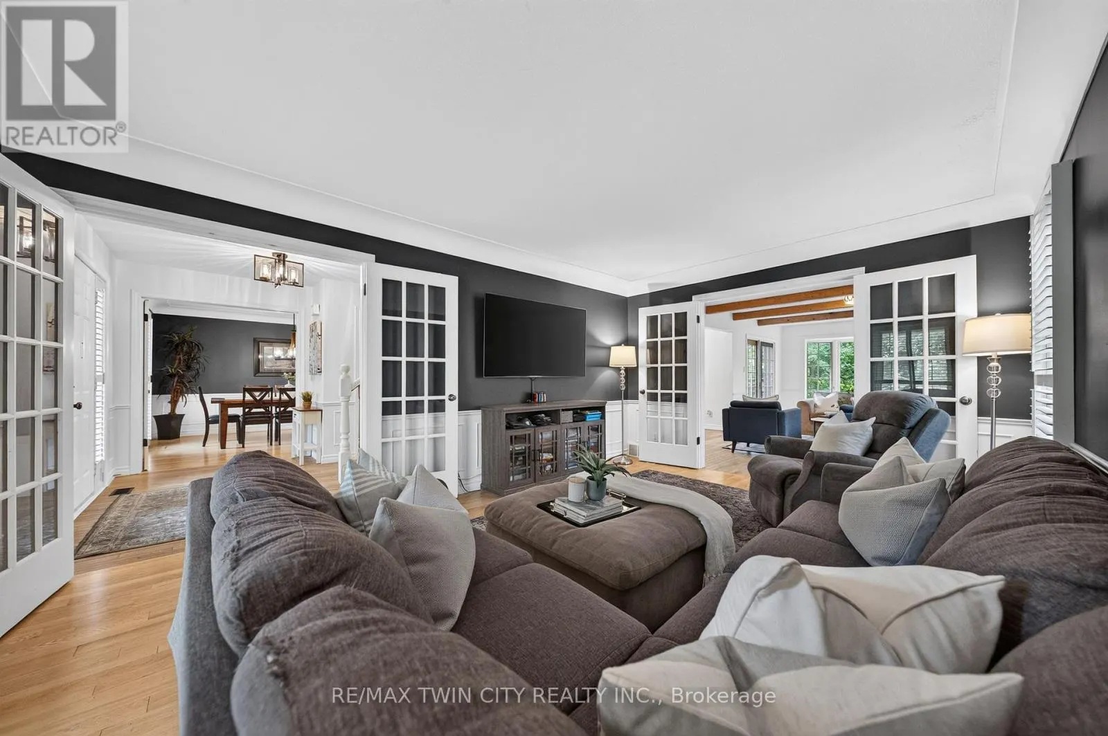 114 FREDERICK BANTING PLACE