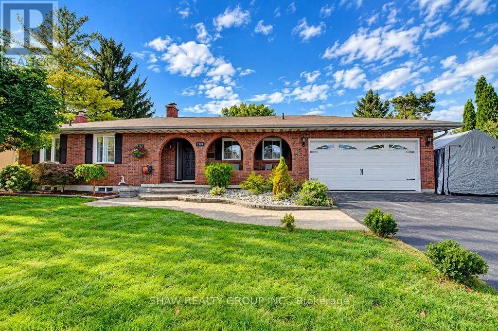 1370 THORMAN PLACE