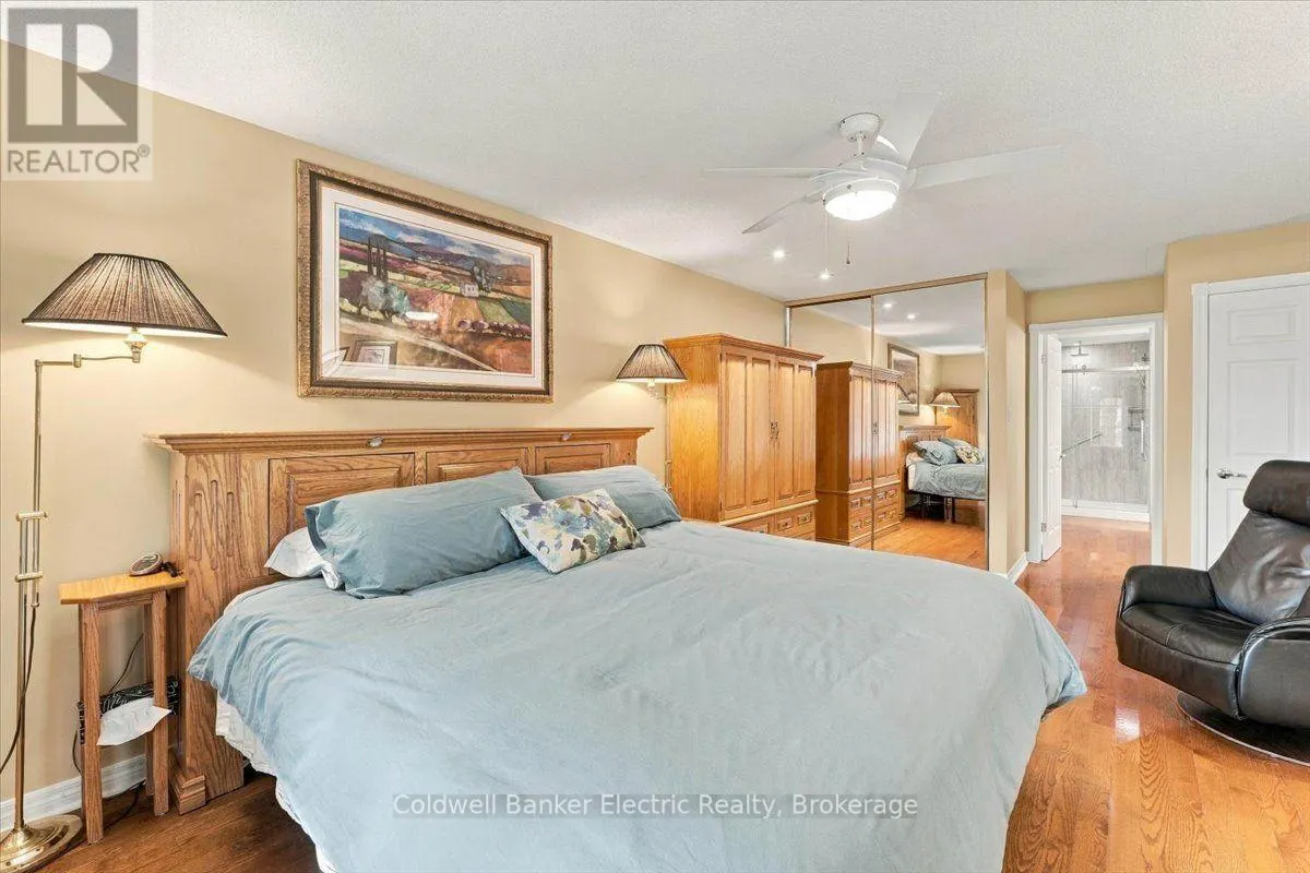 35 - 300 FRANMOR DRIVE #35