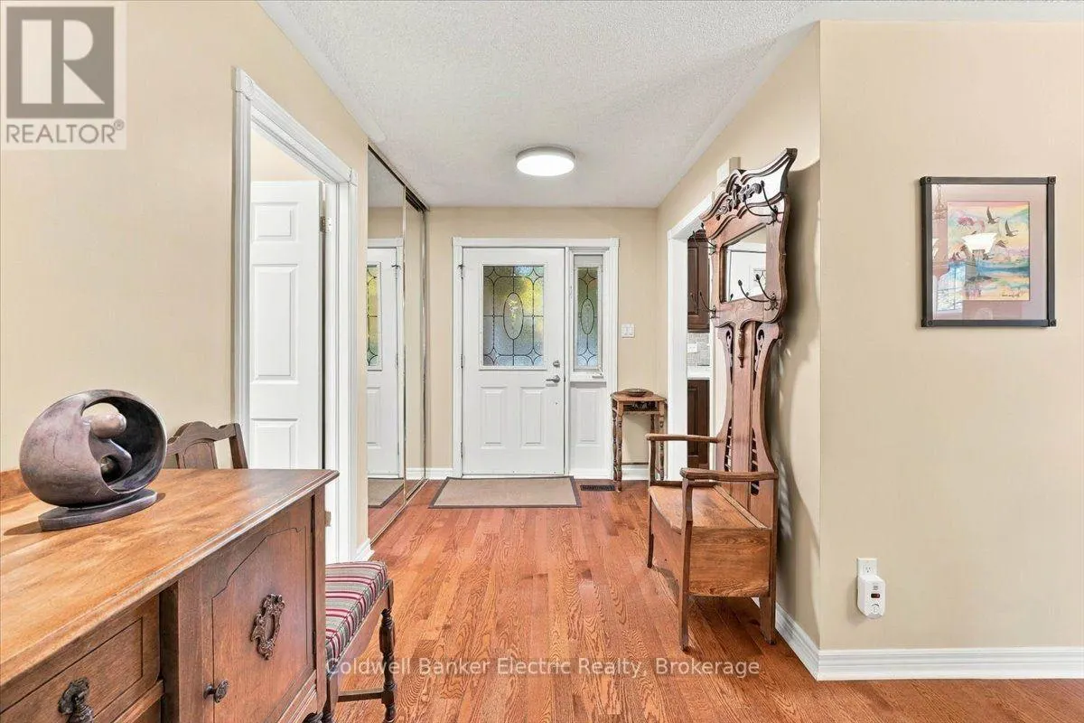 35 - 300 FRANMOR DRIVE #35