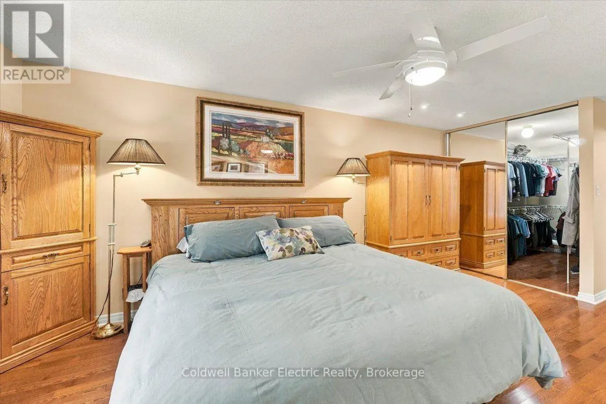 35 - 300 FRANMOR DRIVE #35