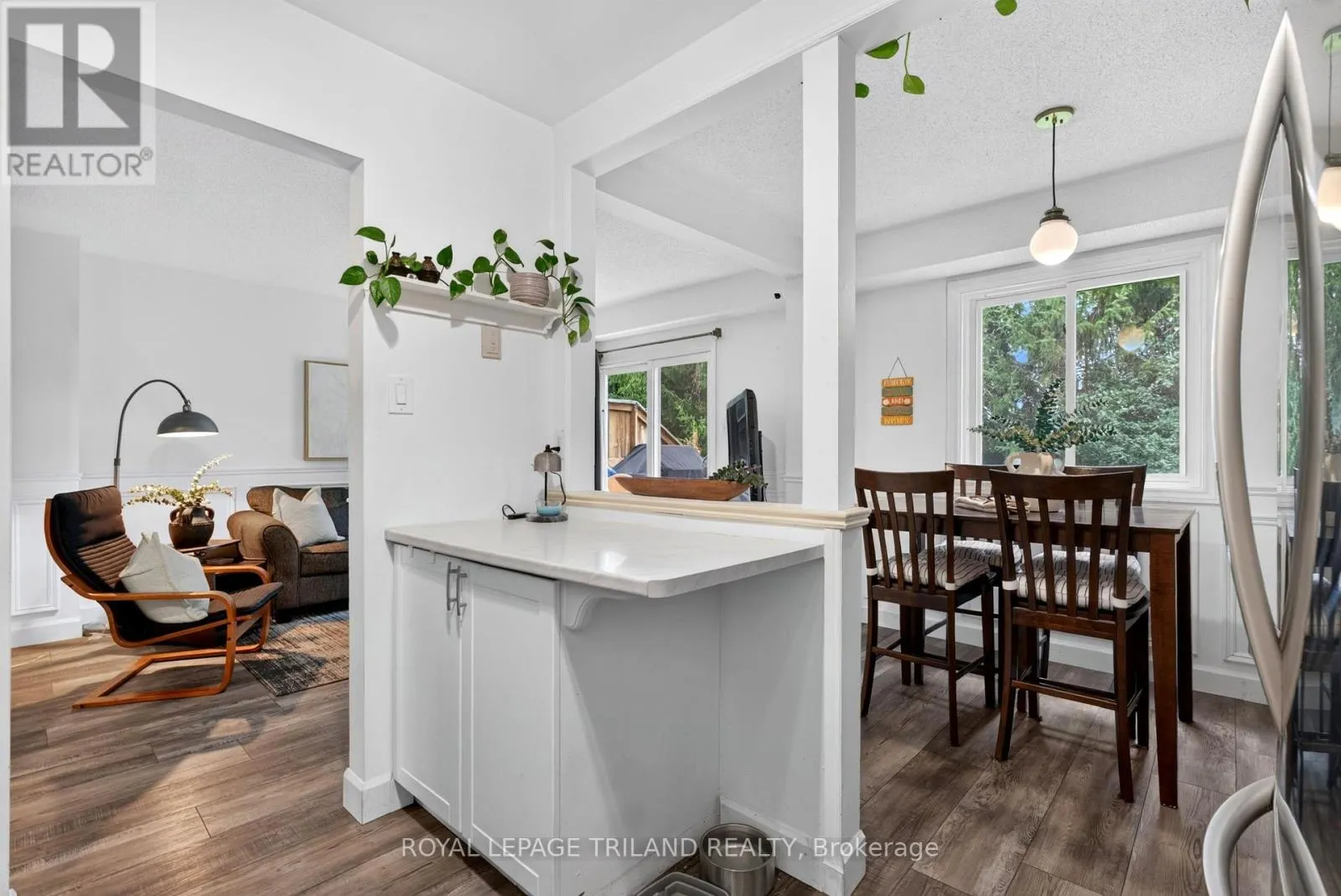 2 - 183 FERGUSON DRIVE #2
