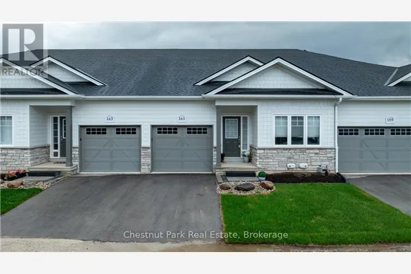 161 HAWTHORN CRESCENT