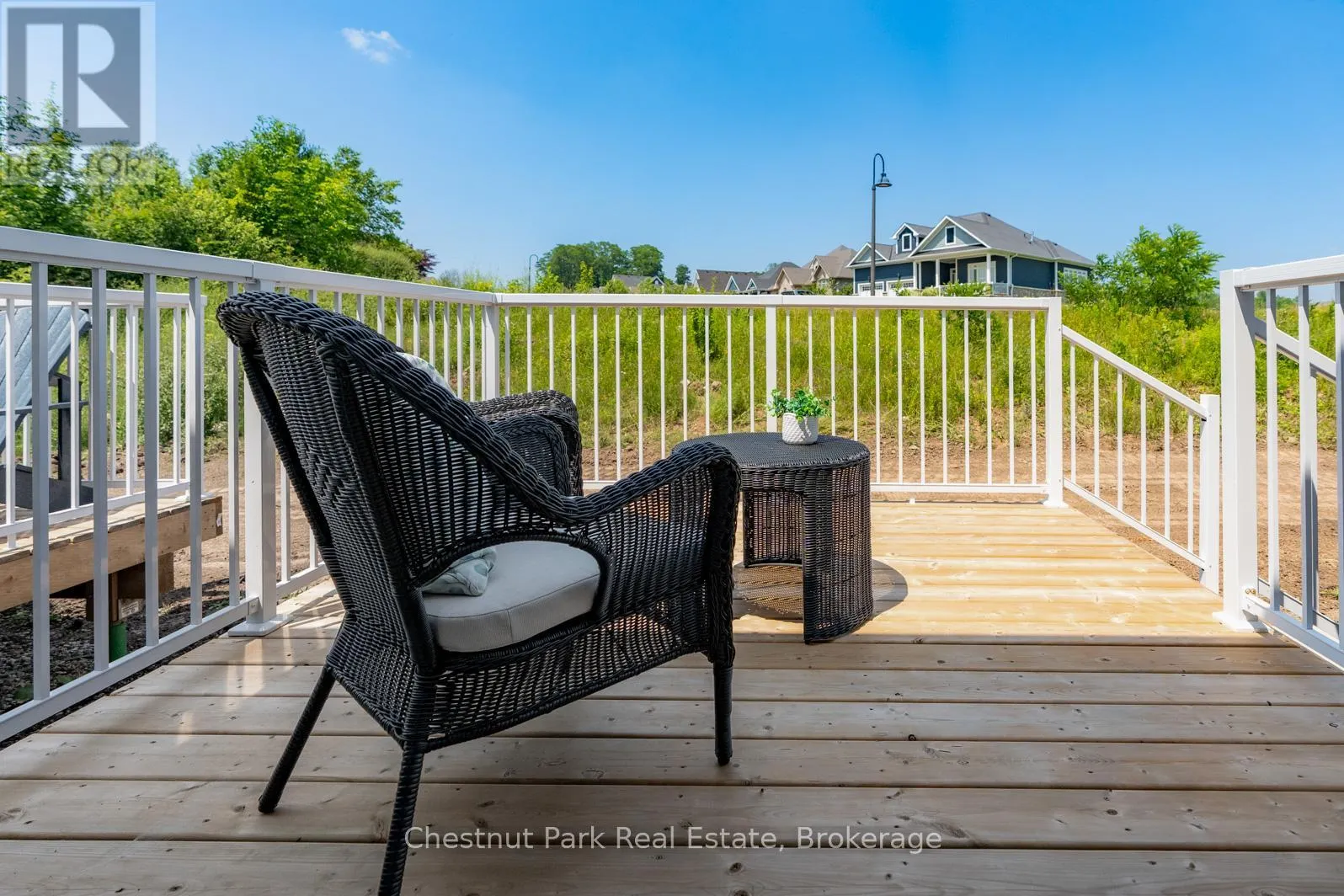 161 HAWTHORN CRESCENT