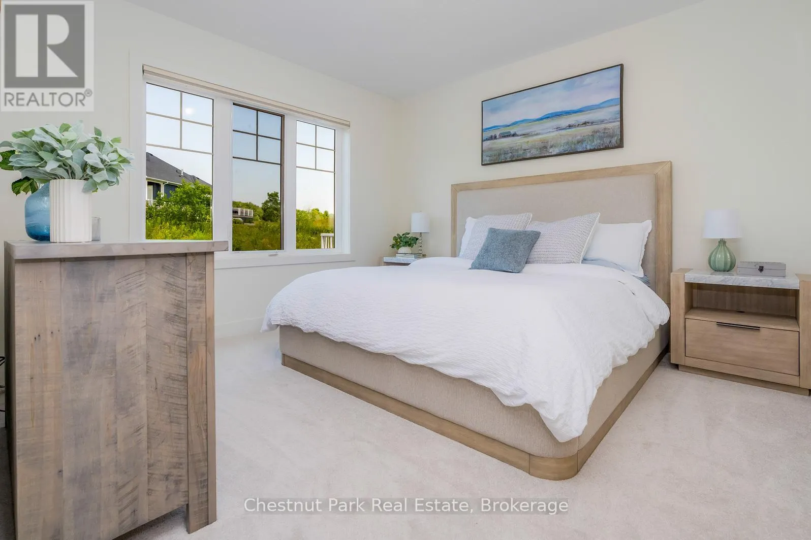 161 HAWTHORN CRESCENT