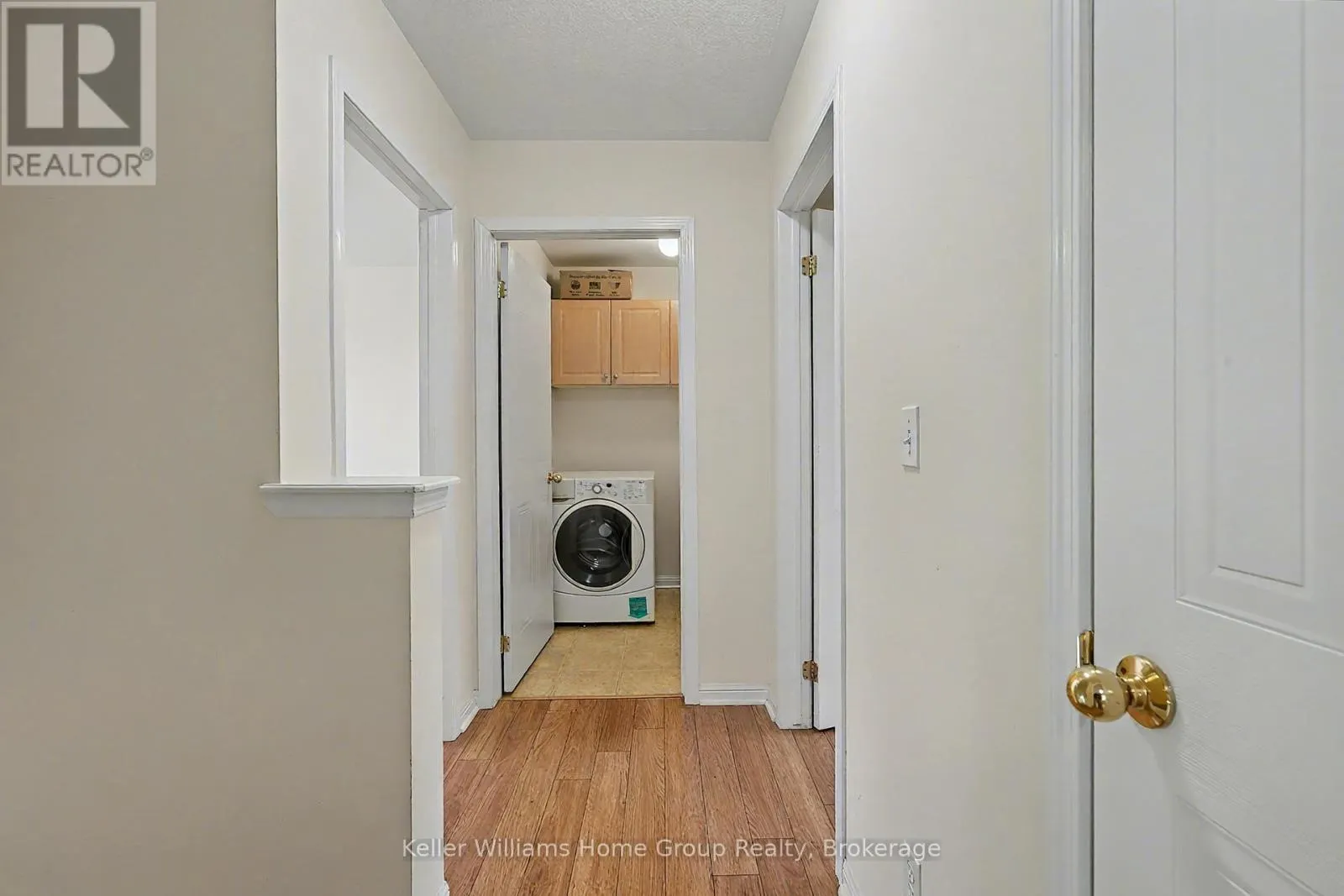 UPPER - 24 BAINTREE WAY #Upper