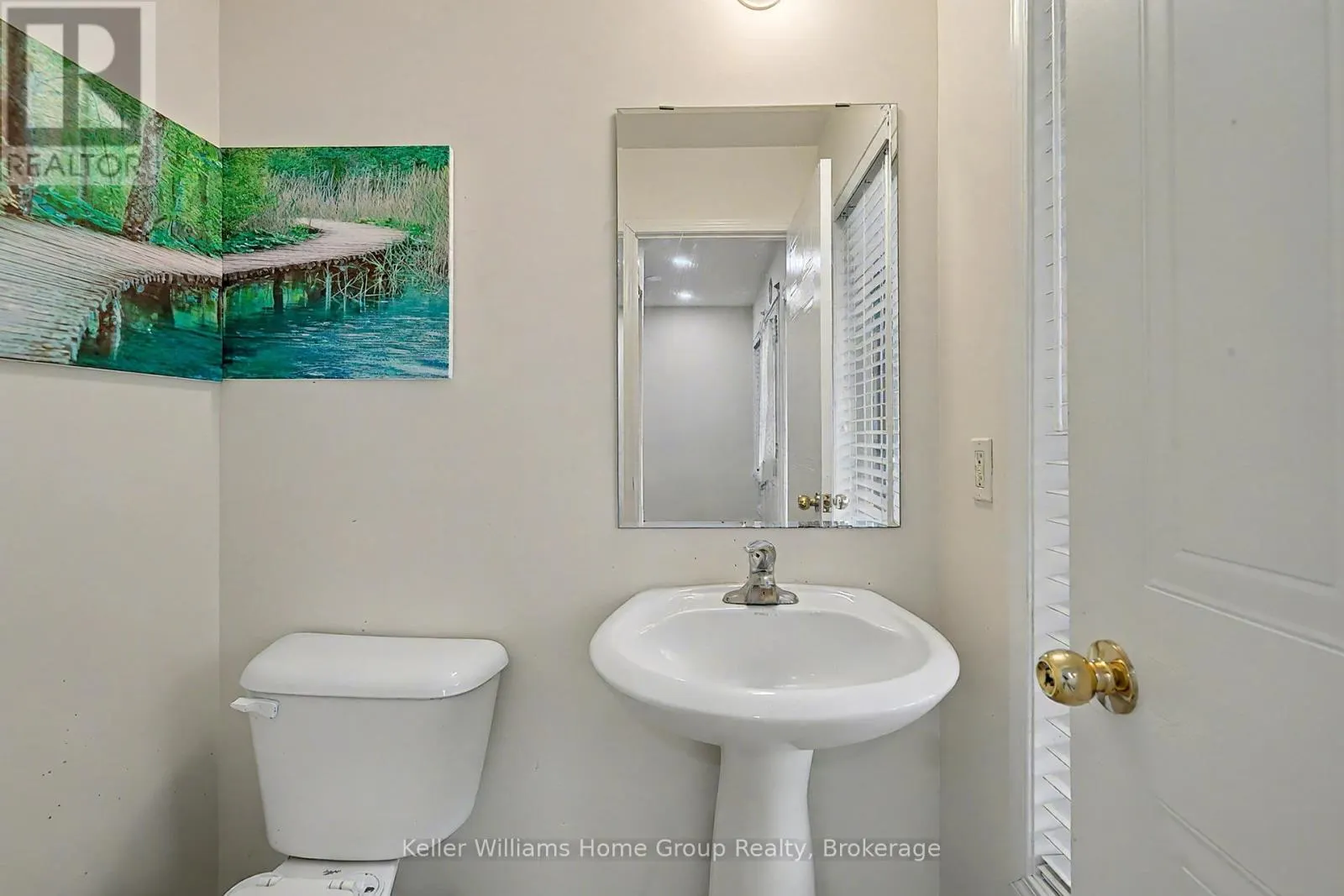 UPPER - 24 BAINTREE WAY #Upper