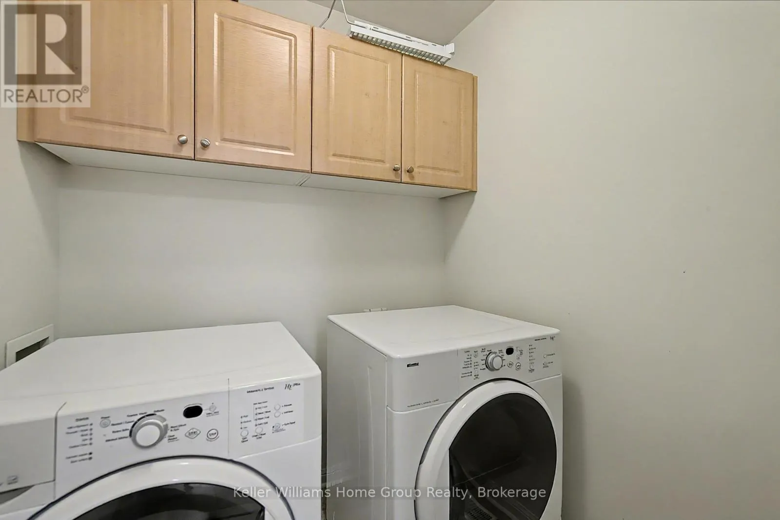 UPPER - 24 BAINTREE WAY #Upper