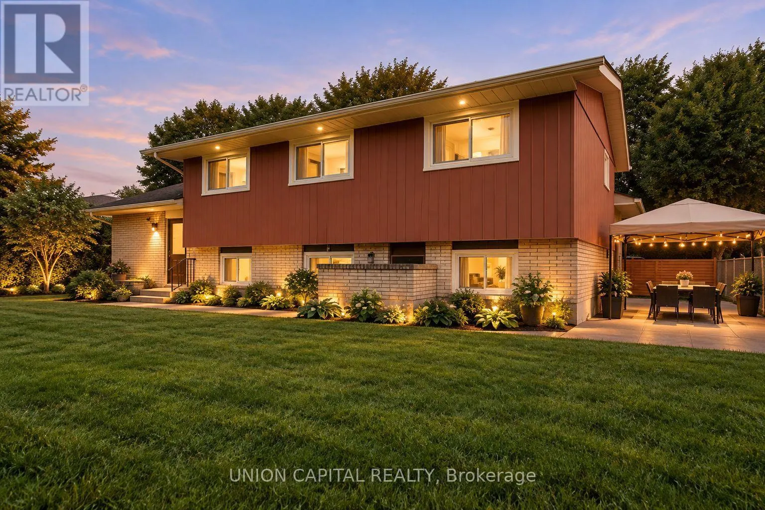 21 CROYDON DRIVE