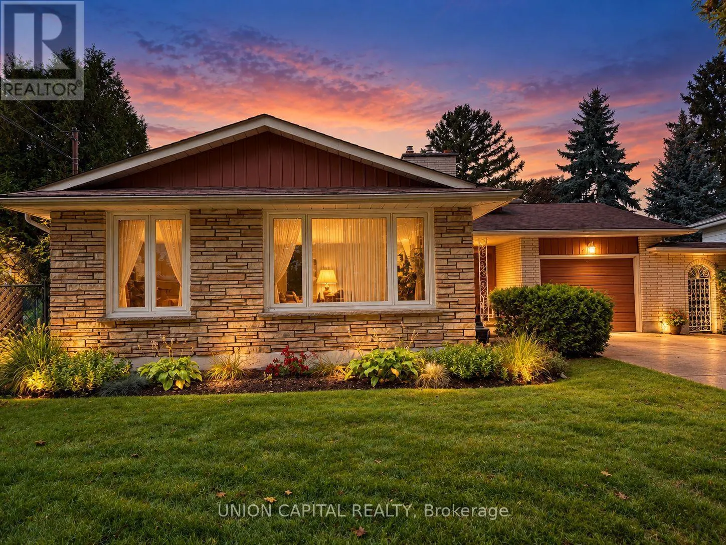 21 CROYDON DRIVE