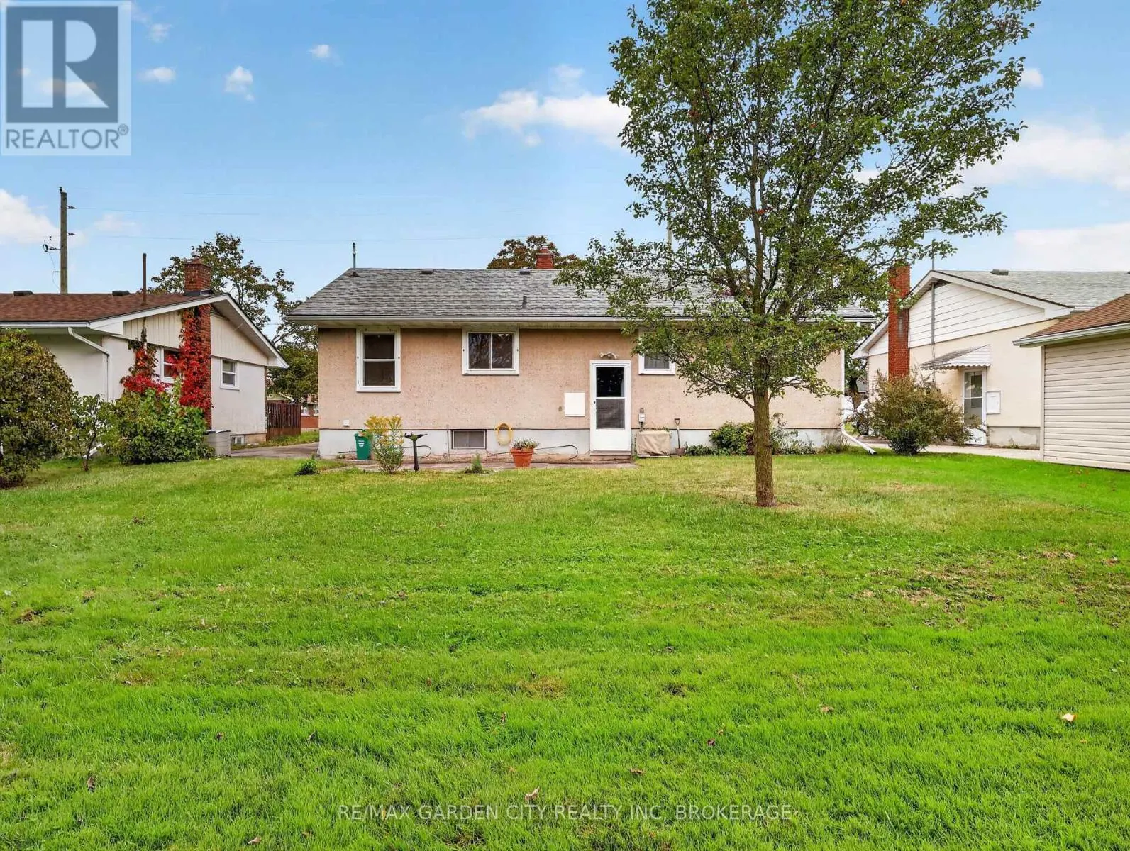 94 JACOBSON AVENUE