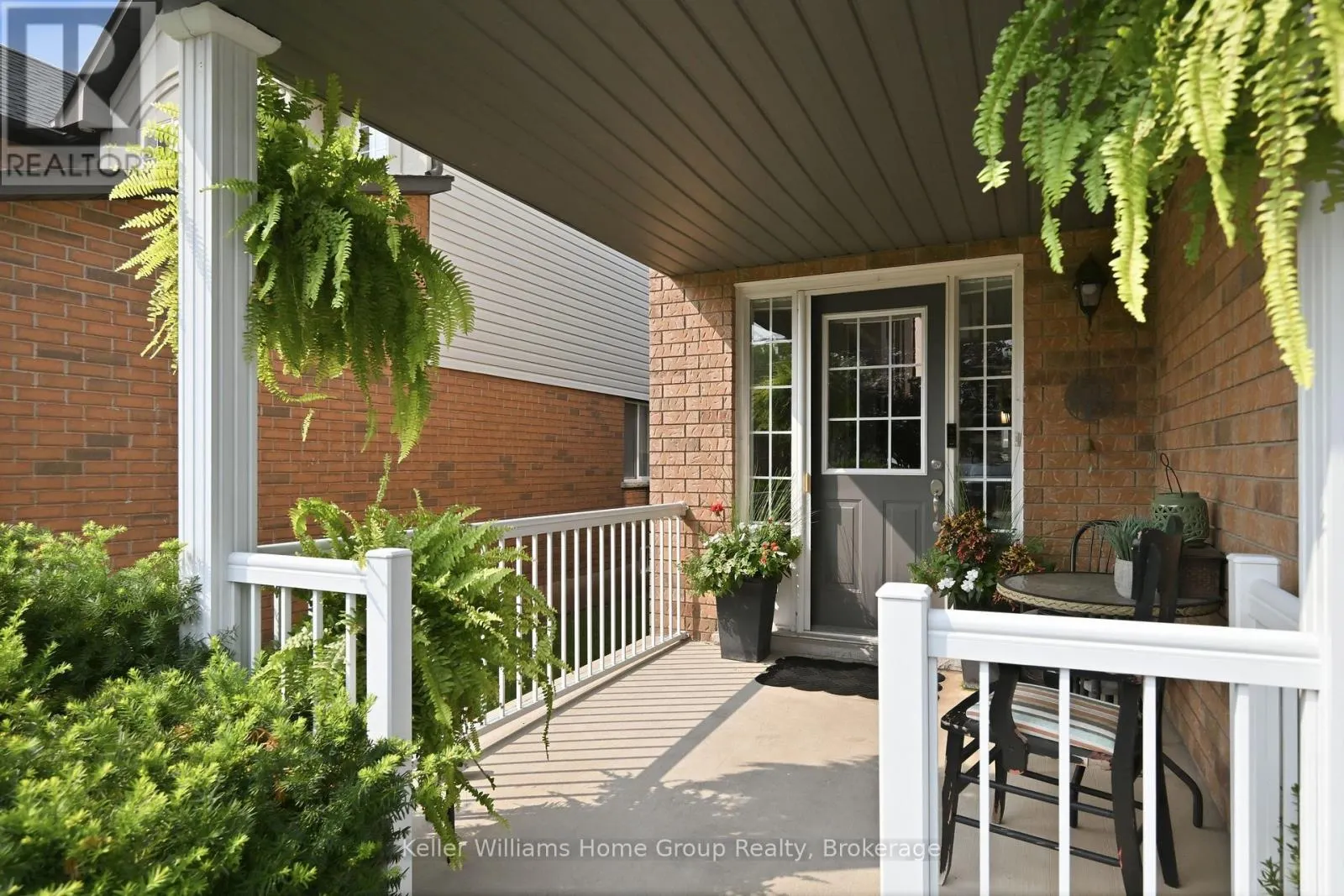 31 VINIFERA DRIVE