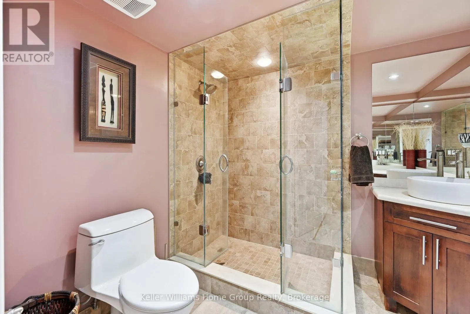 31 VINIFERA DRIVE