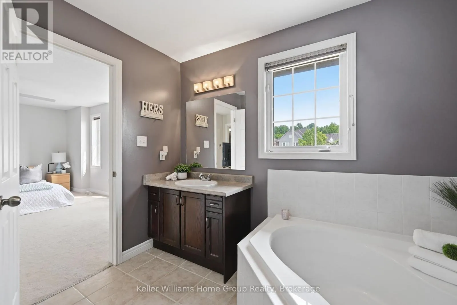 31 VINIFERA DRIVE
