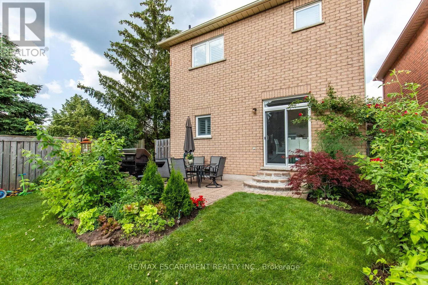 109 PEACHWOOD CRESCENT