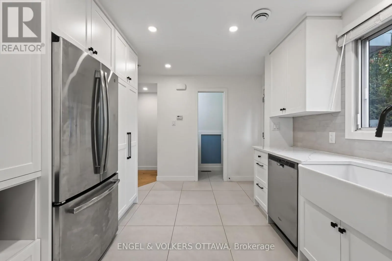 259 TEAL CRESCENT