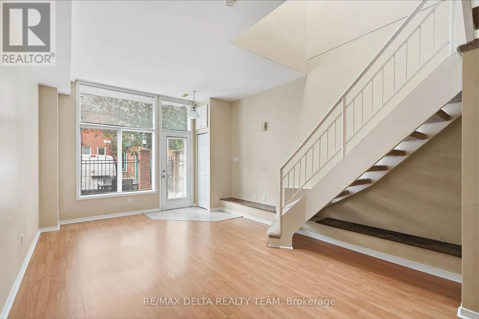 7 - 170 CATHCART STREET