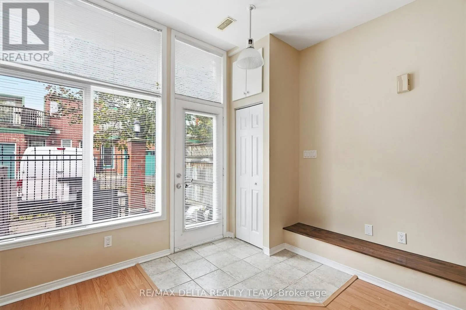 7 - 170 CATHCART STREET