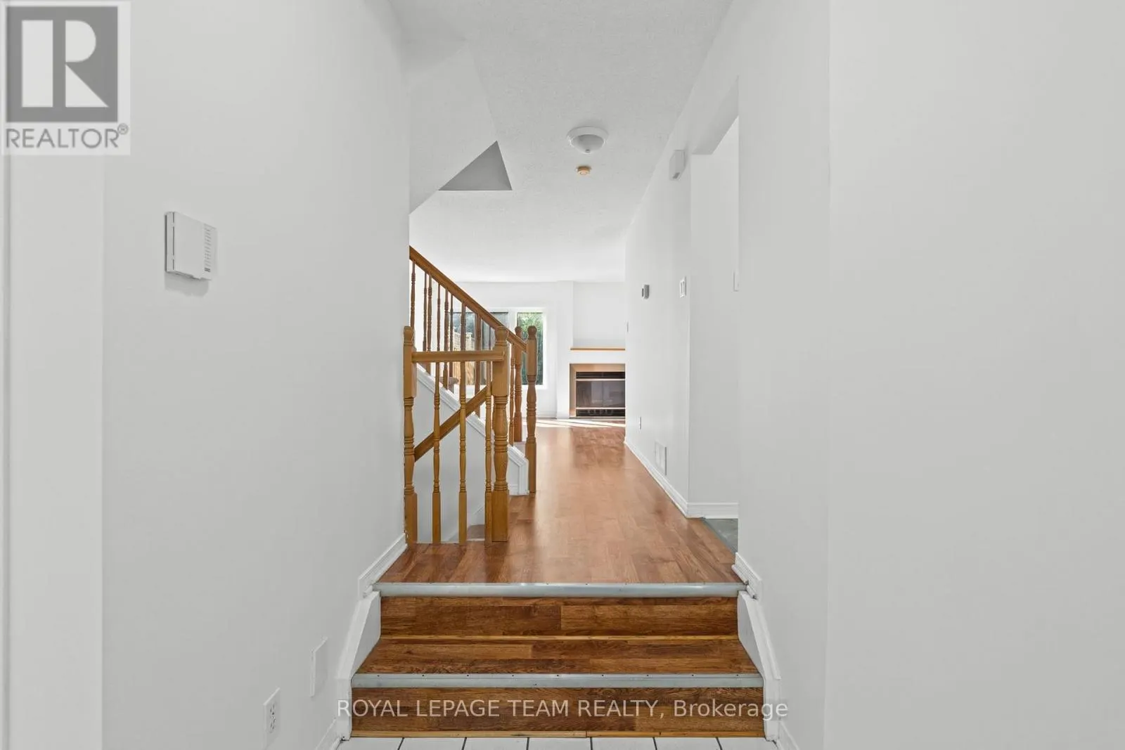106 WOODPARK WAY