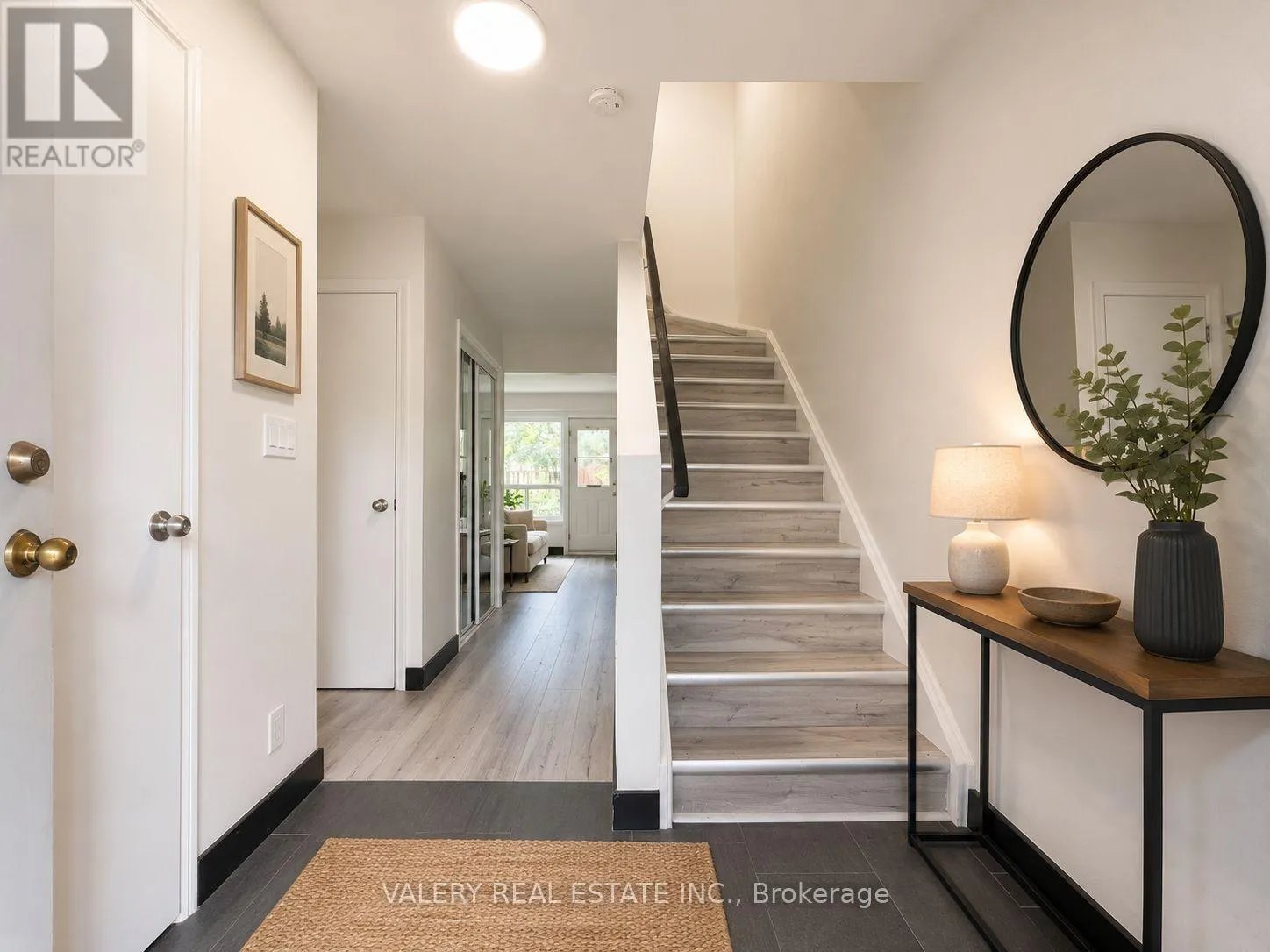 C - 532 SUNNYDALE PLACE