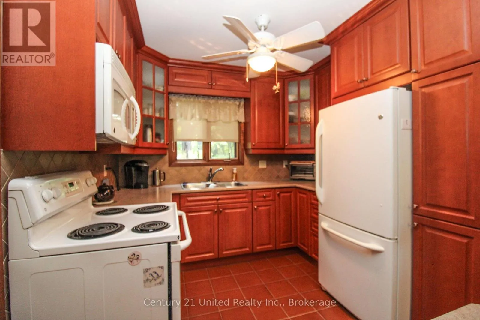 395 SAWMILL ROAD