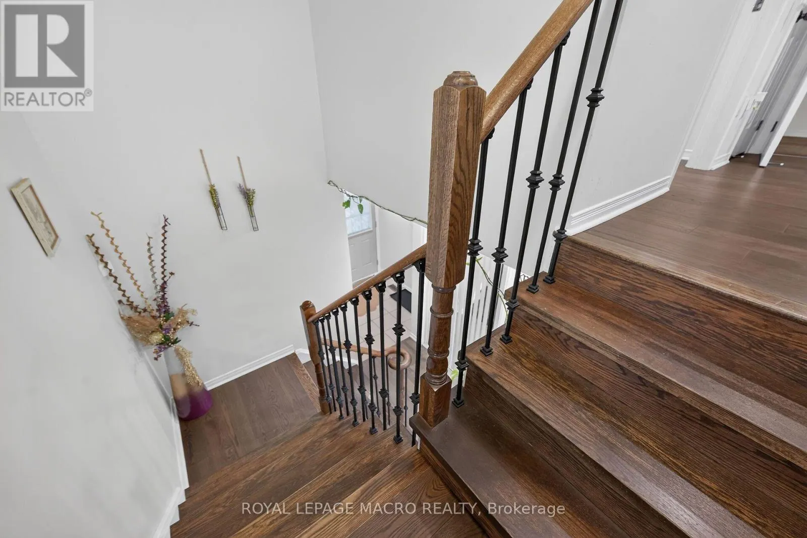 119 GOWLAND DRIVE