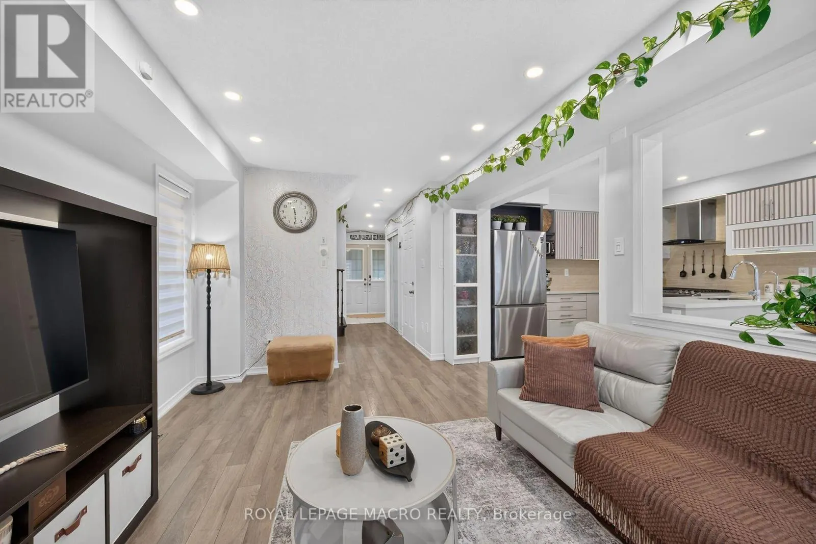 119 GOWLAND DRIVE