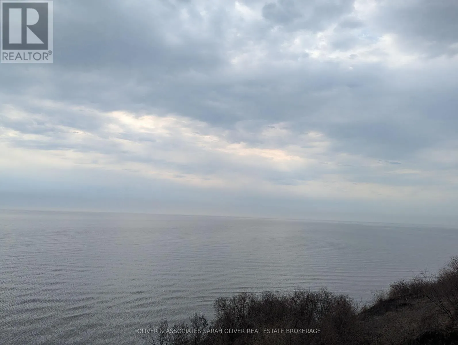 BETWEEN 25097 & 24745 GRAY LINE