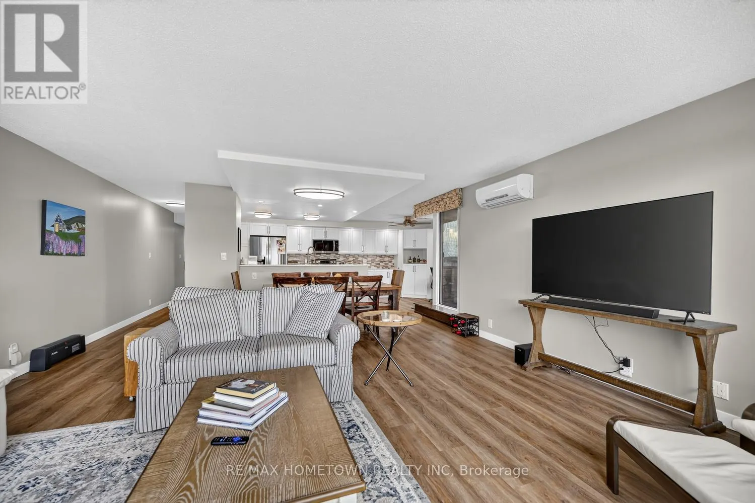 103 - 55 WATER STREET E