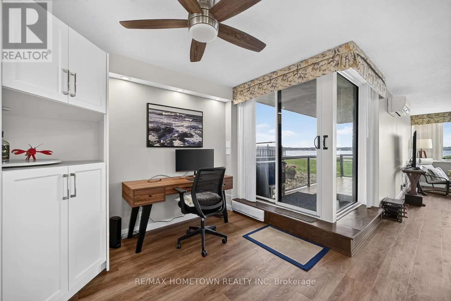 103 - 55 WATER STREET E