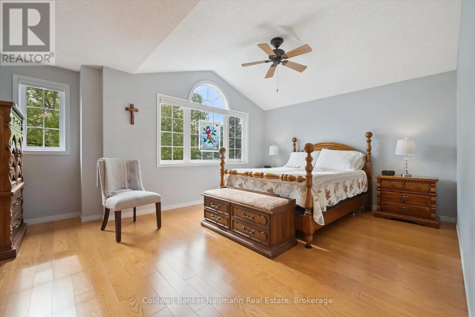 20 - 941 GORDON STREET #20