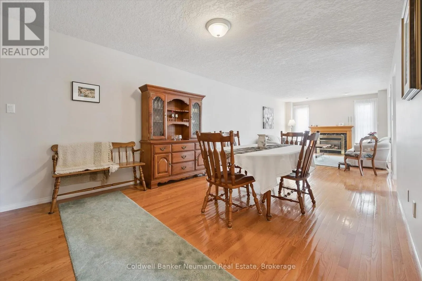 20 - 941 GORDON STREET #20
