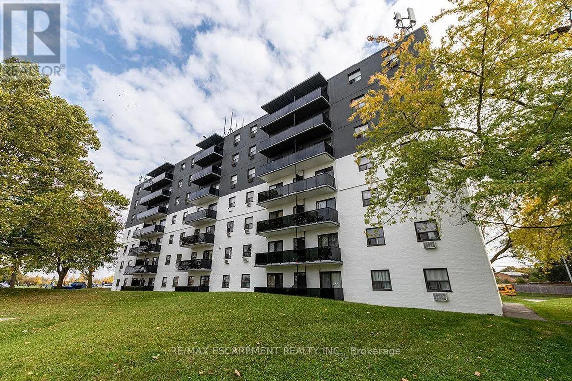 702 - 607 HERITAGE DRIVE