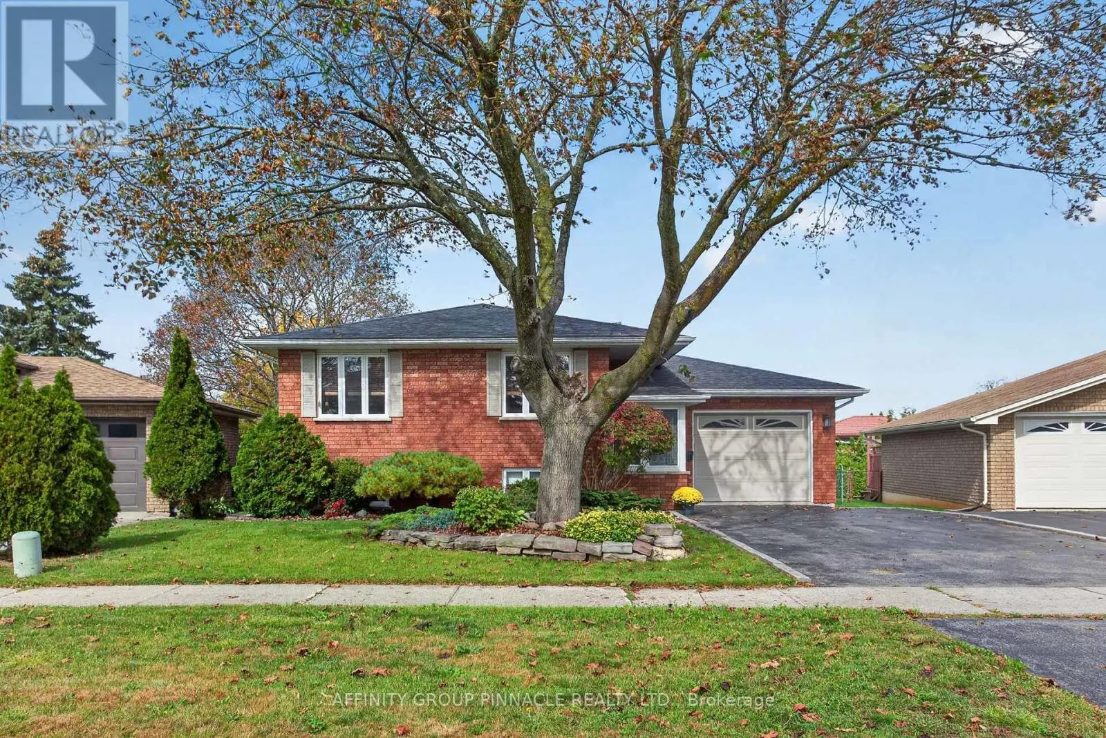 24 ANDREW DRIVE