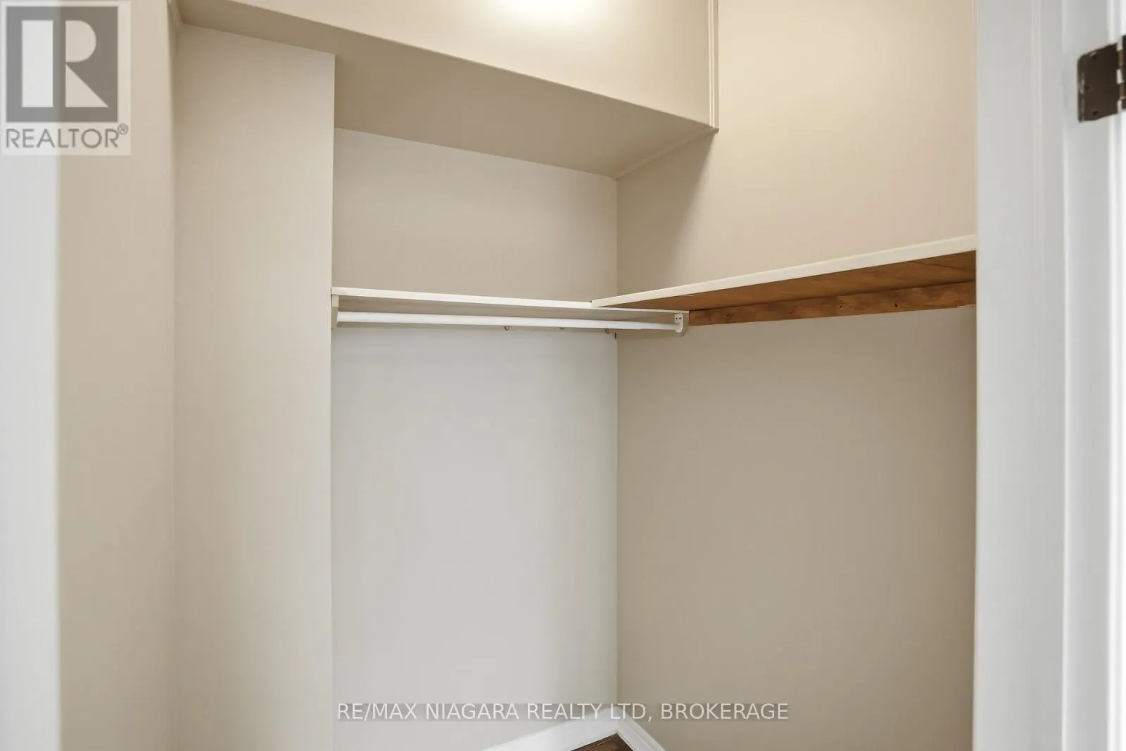 106 - 6045 DUNN STREET #106