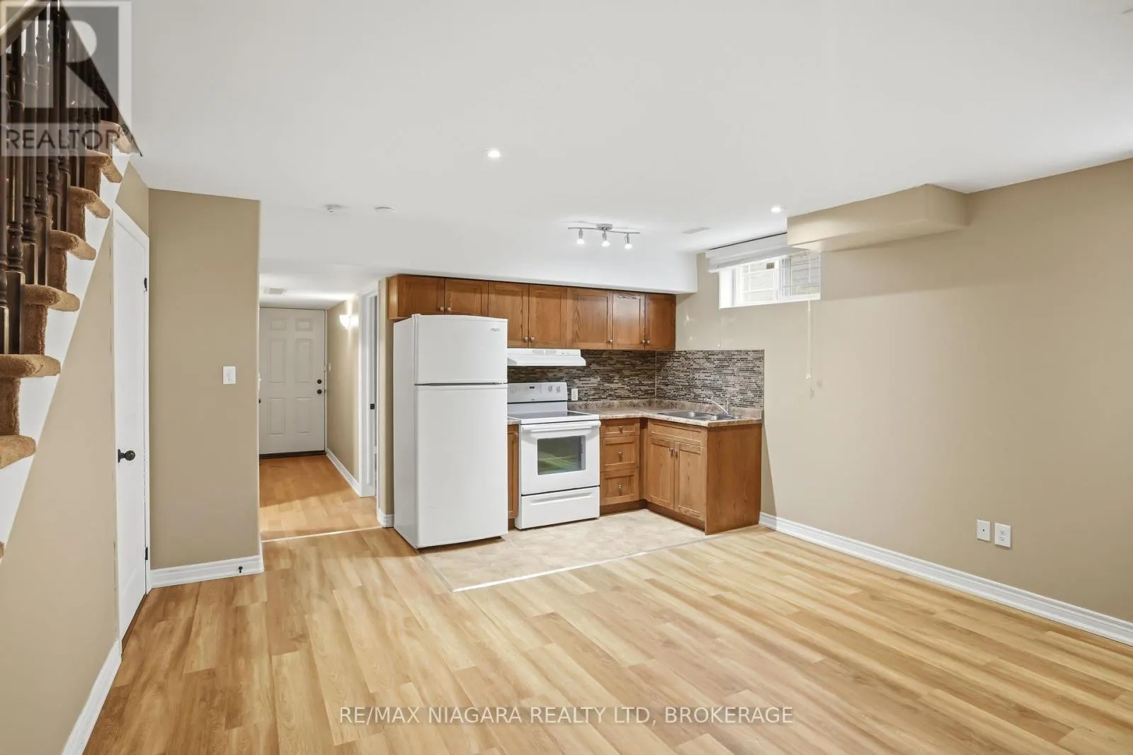 106 - 6045 DUNN STREET #106