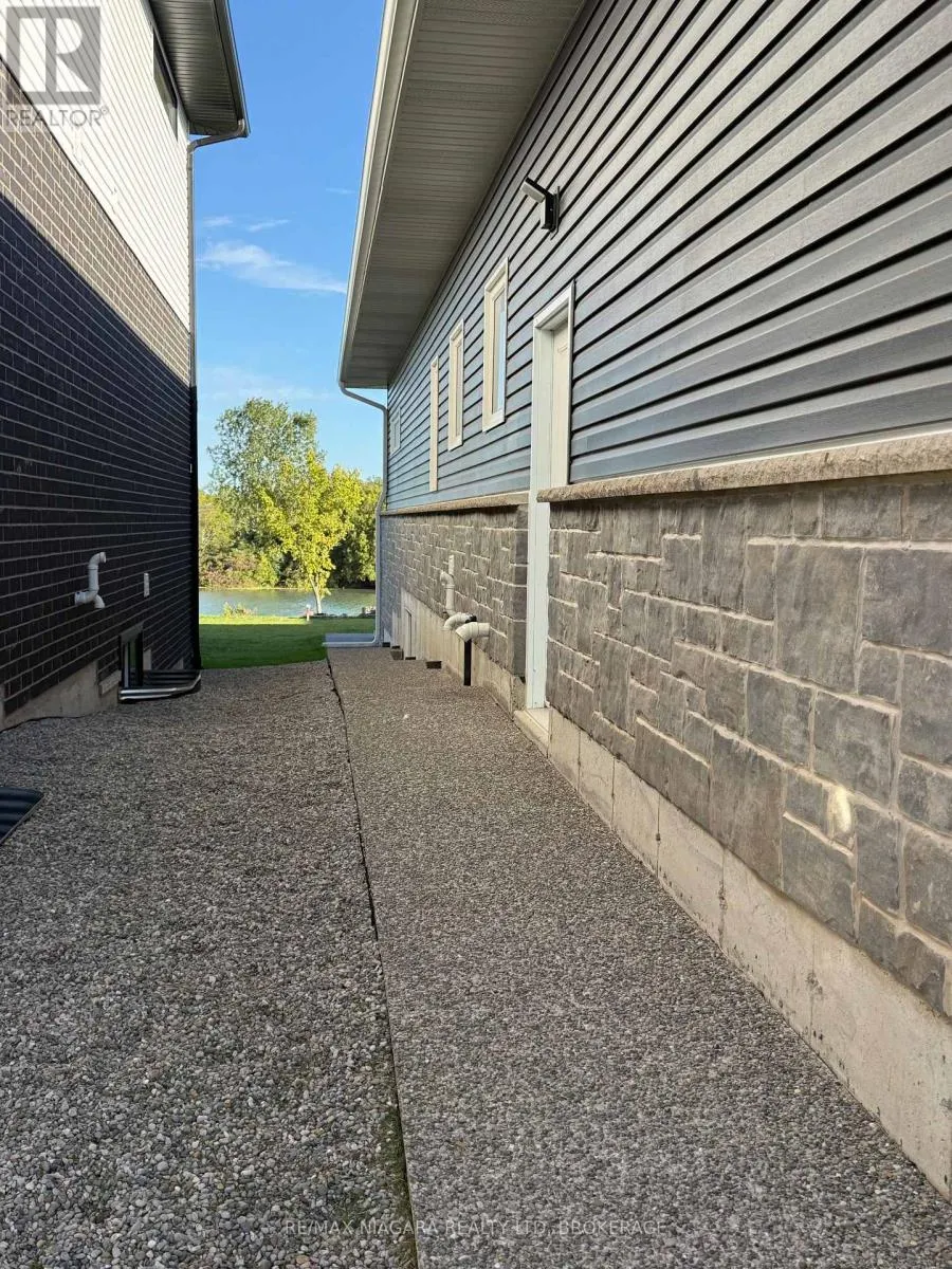 250 COLBECK DRIVE