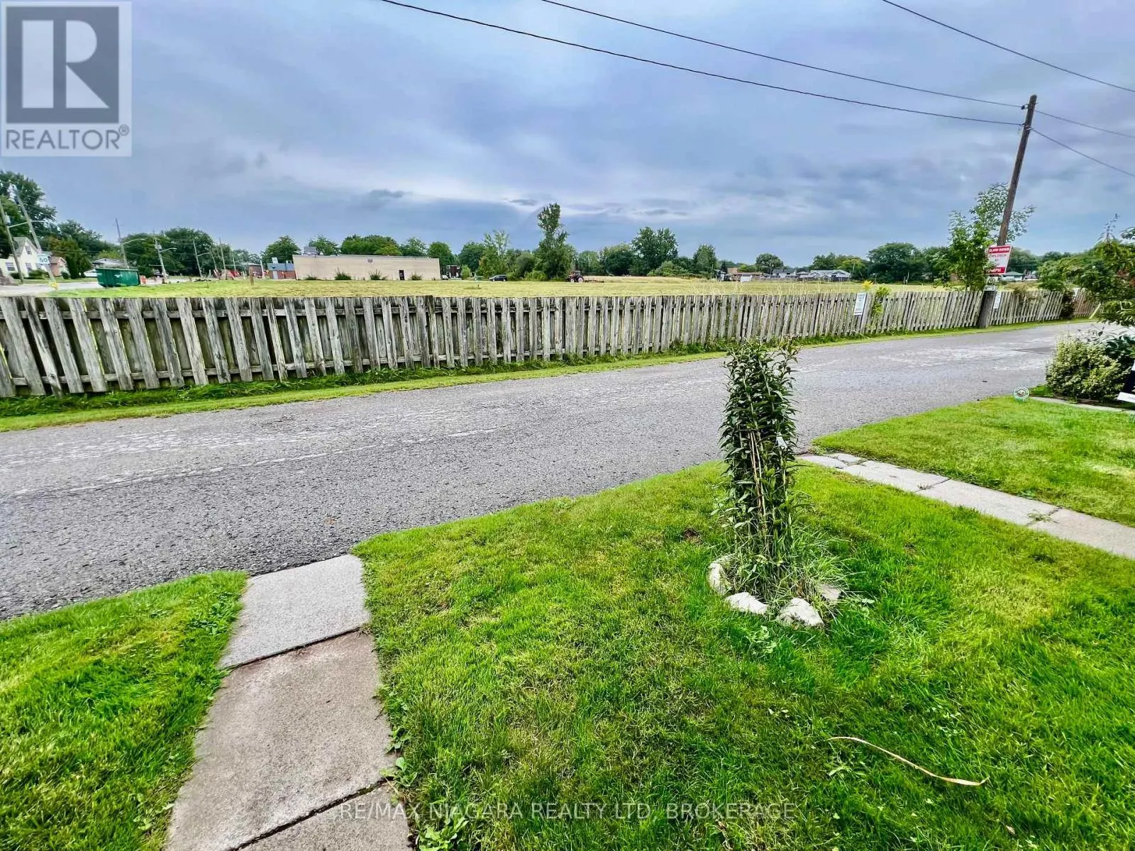 2 - 8646 WILLOUGHBY DRIVE #2