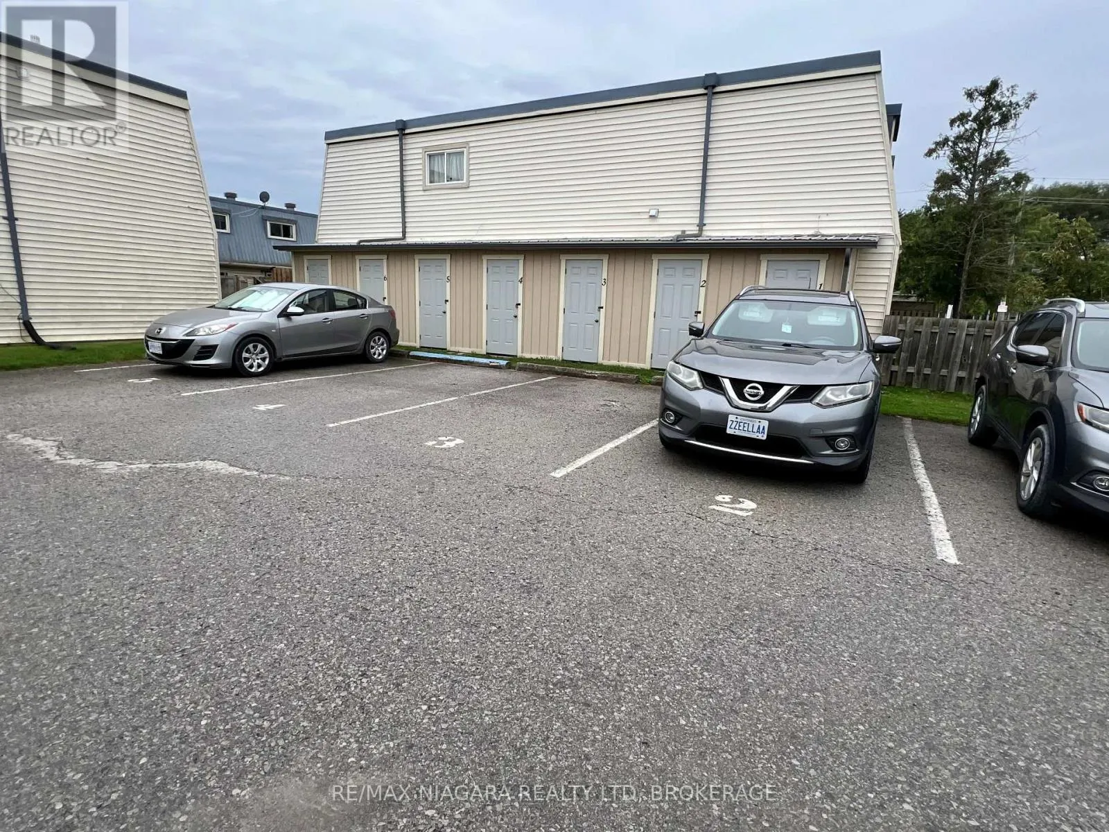 2 - 8646 WILLOUGHBY DRIVE #2
