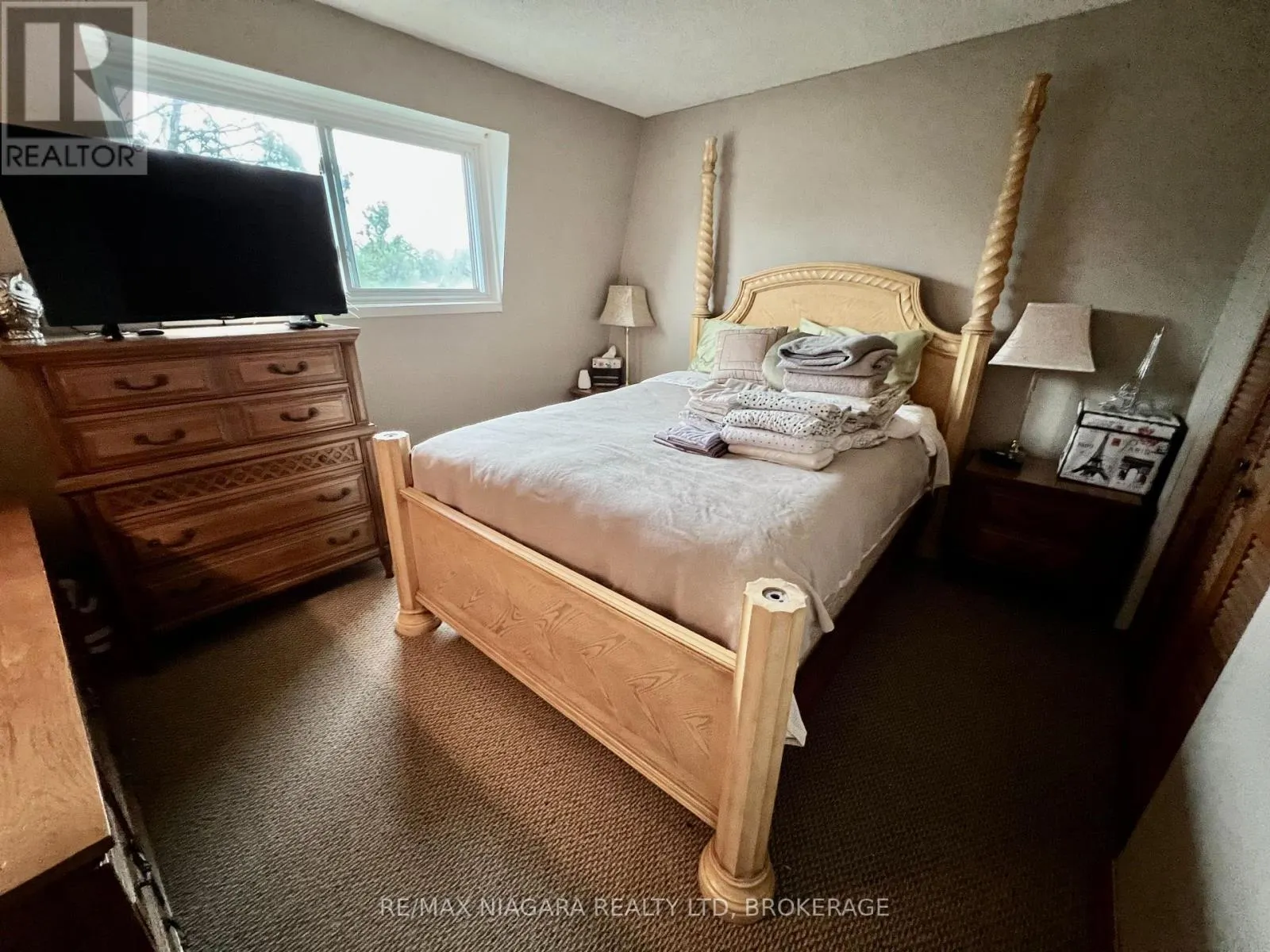 2 - 8646 WILLOUGHBY DRIVE #2