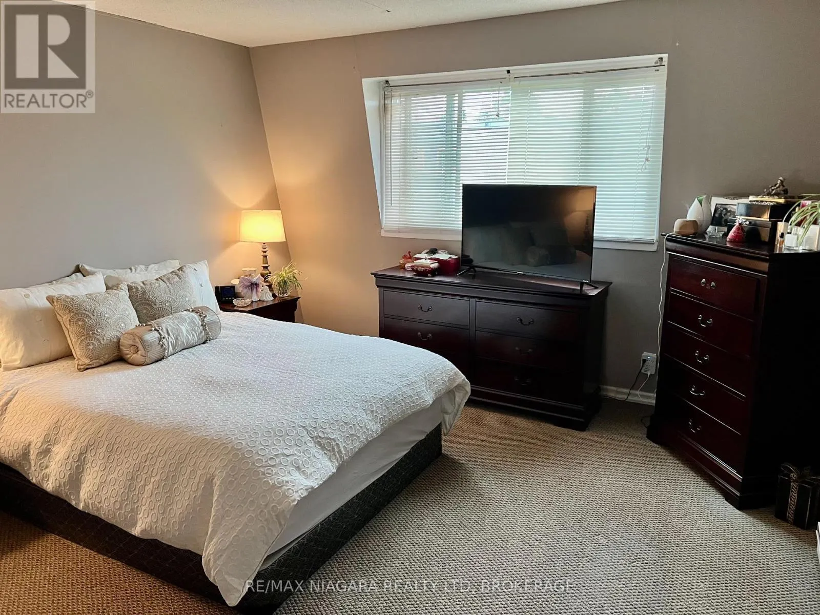 2 - 8646 WILLOUGHBY DRIVE #2